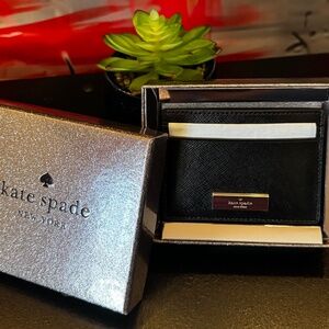 NWT- Kate Spade Kenzie Patent Saffiano Card Case in “Black”